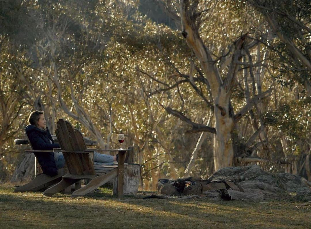Big Yard Escapes - Two Off-Grid Tiny Houses On The Mowamba River Jindabyne Exteriör bild